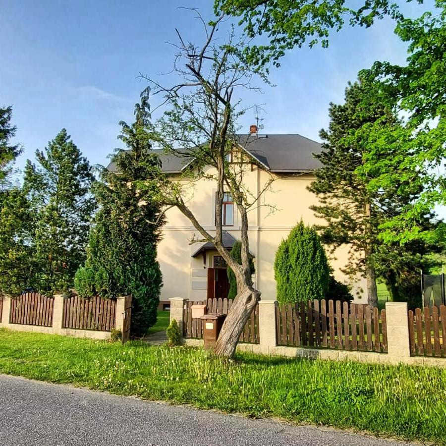 Appartamento Sulcburg Cetenov Esterno foto
